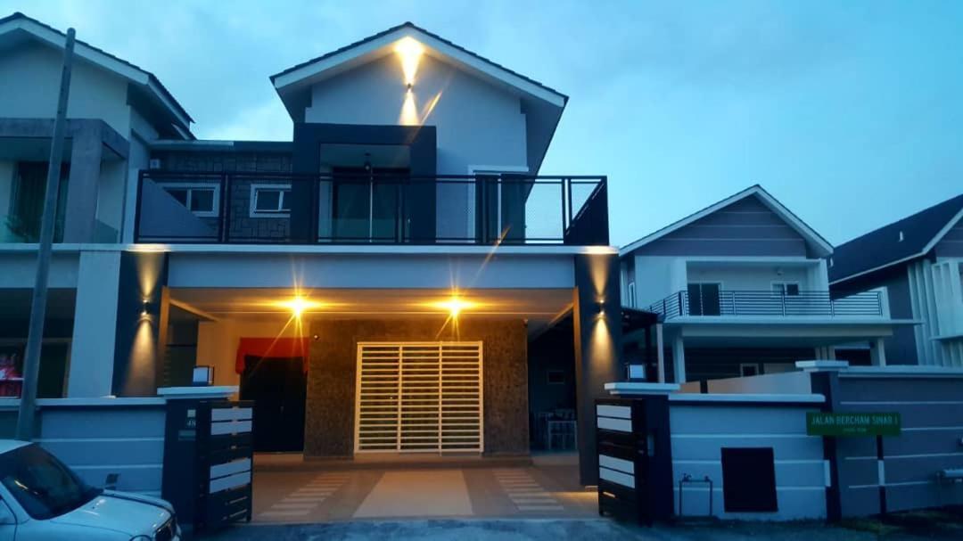 Ipoh Easteden Homestay Bagian luar foto